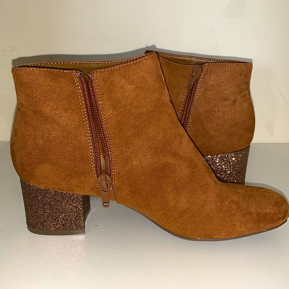 Gently worn booties